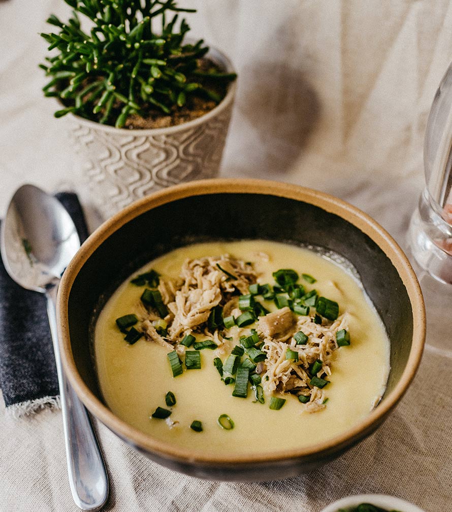 Celery soup with carrot, parsley and red pepper